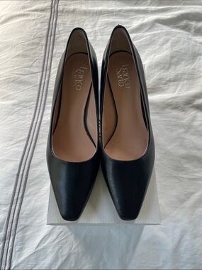 Franco Sarto Black Pointed-Toe Heels